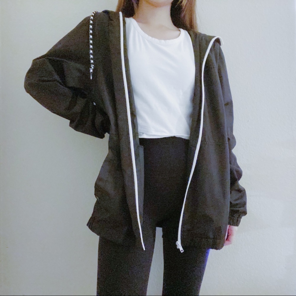 ZINE Black Windbreaker
